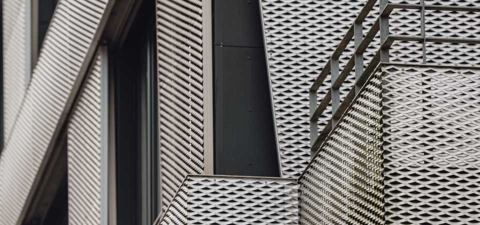 FROM SHADING TO SHAPING: THE MULTIFACETED NATURE OF EXPANDED METALS
